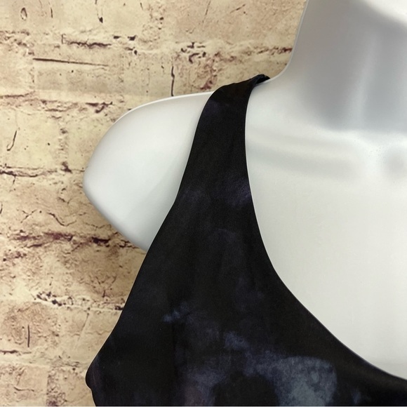Old Navy Active Blue Powersoft Longline Tank Top - Picture 3 of 10